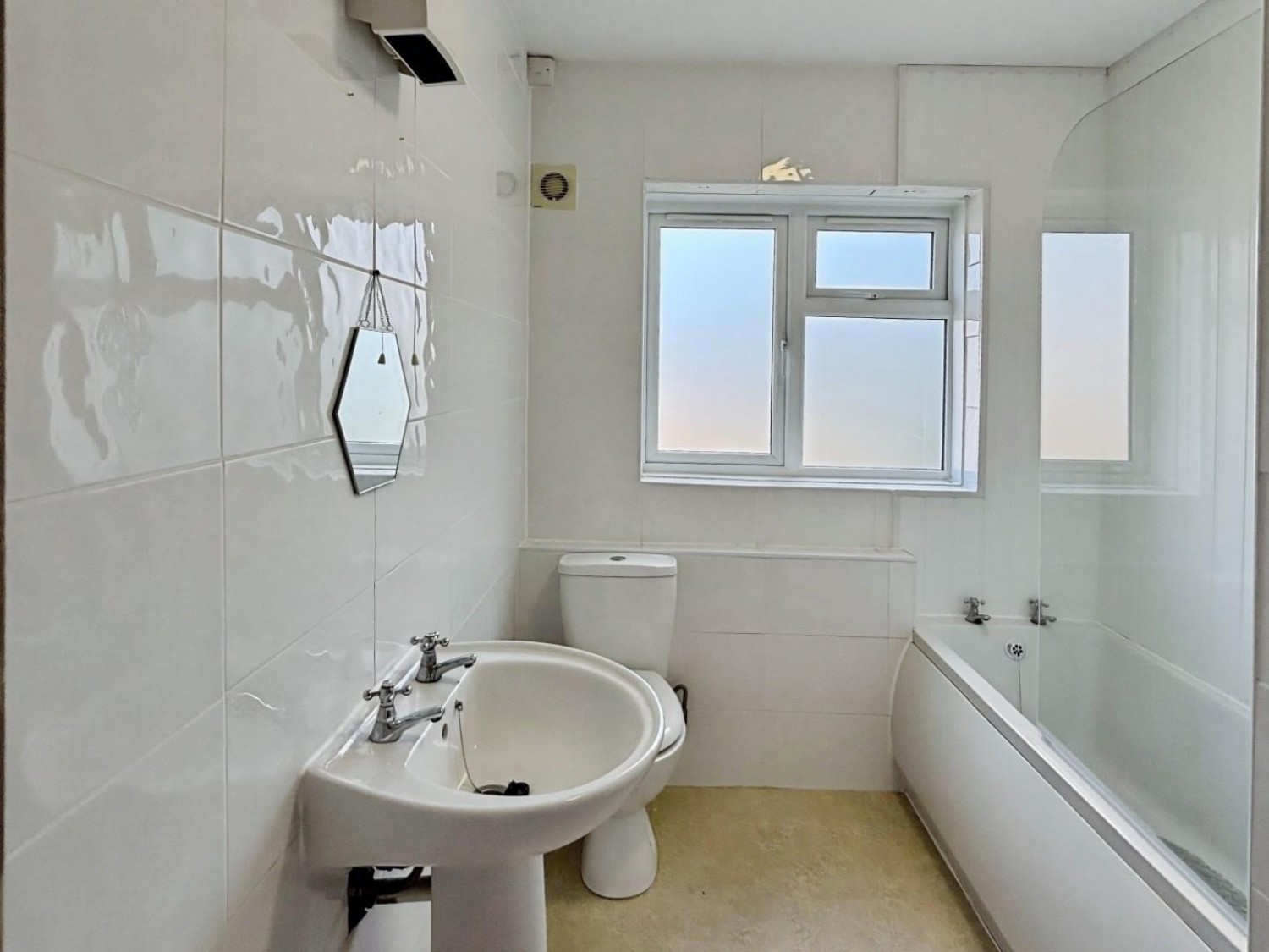 2 bedroom Flat for sale in Garrard Gardens, Sutton Coldfield