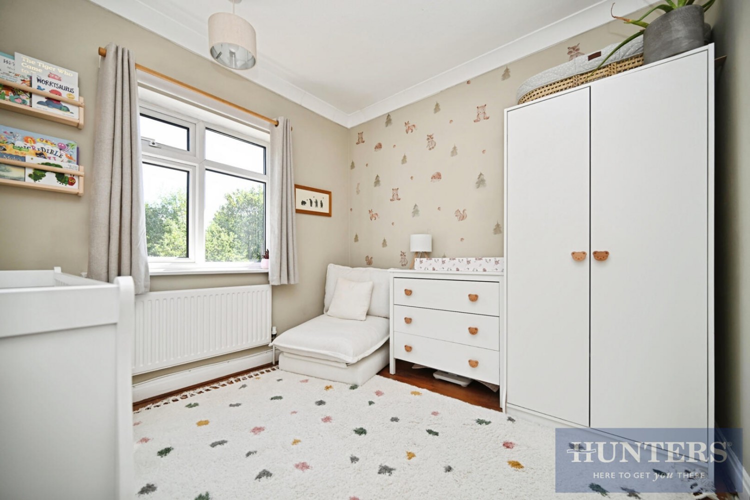 2 bedroom House for sale in Swincar Avenue, Yeadon, Leeds