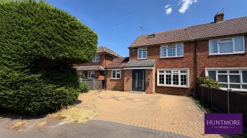 Almond Road, Burnham, Slough