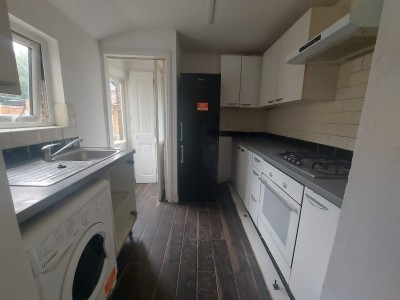 View full details for Melbourne Road, IG1