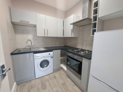 View full details for Eastern Ave, Redbridge, Essex, IG4