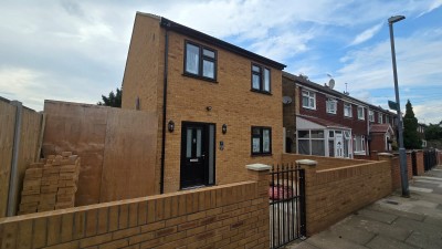 View full details for Bysouth Close, IG5