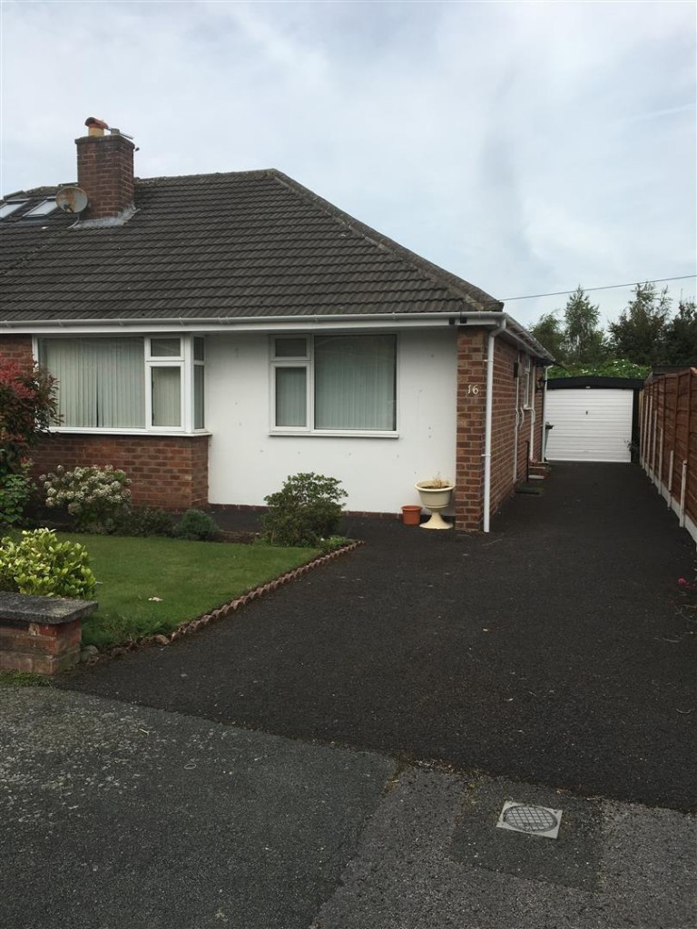 Brooklyn Drive, Lymm