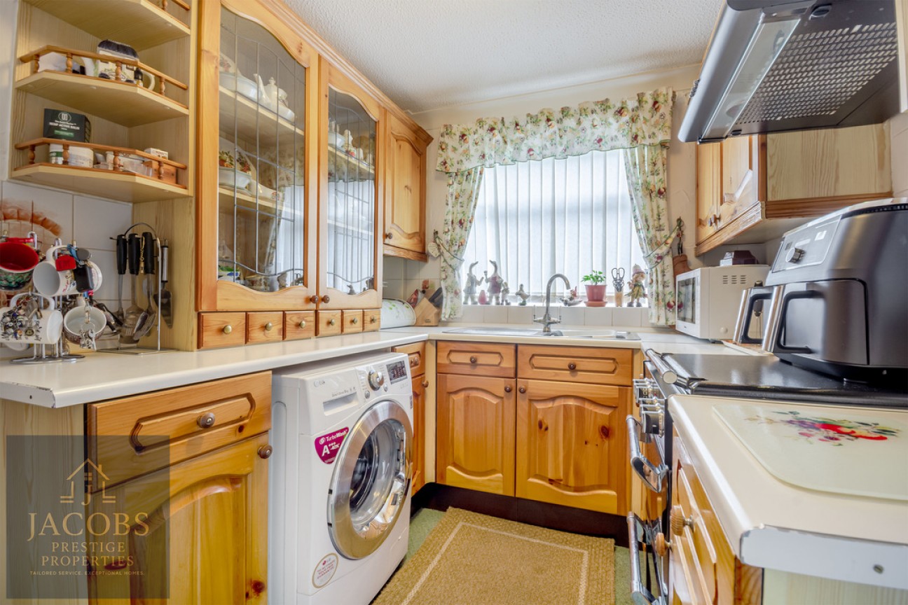 Leen Valley Drive, Shirebrook, Mansfield, Nottinghamshire