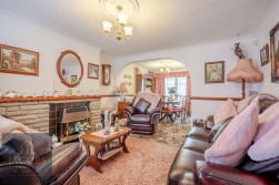 Leen Valley Drive, Shirebrook, Mansfield, Nottinghamshire