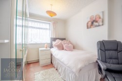 Leen Valley Drive, Shirebrook, Mansfield, Nottinghamshire