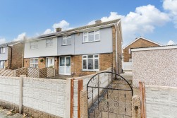 Queens Court, Forest Town, Mansfield, Nottinghamshire