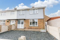 Queens Court, Forest Town, Mansfield, Nottinghamshire