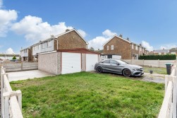 Queens Court, Forest Town, Mansfield, Nottinghamshire