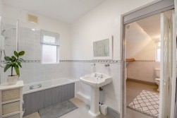 King Edward Avenue, Mansfield, NG18