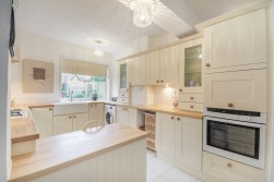 King Edward Avenue, Mansfield, NG18