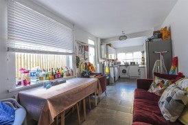 Dogfield Street, Cathays