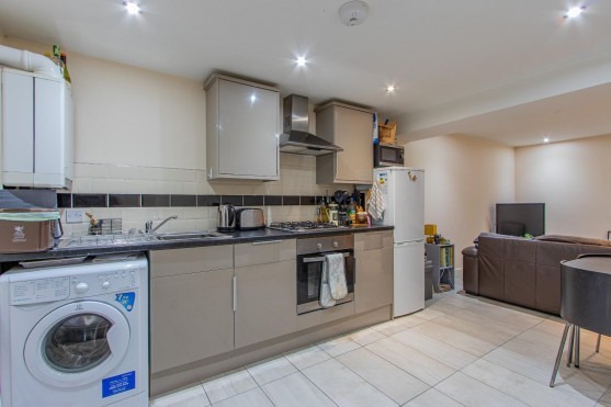 Richmond Road, Roath