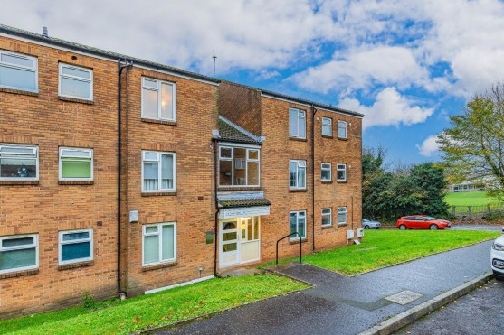 Tuscan Close, Llandough, Penarth
