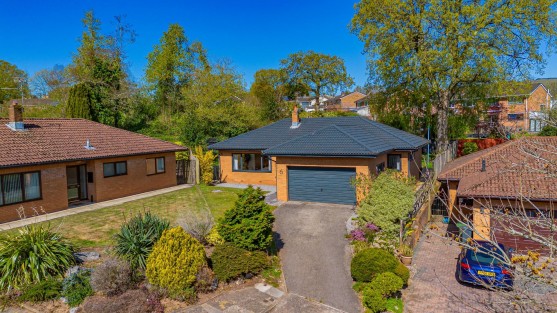 Clos Coed-Y-Dafarn, Lisvane, Cardiff