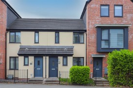 Ffordd Y Mileniwm, Barry