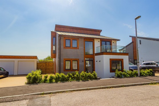 The Green, Brynna, Rhondda Cynon Taff