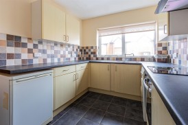 Waterloo Road, Penylan