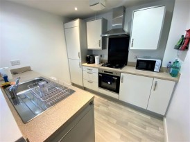 Azov Close, Bristol