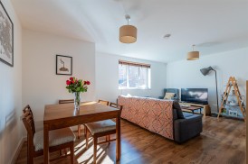 Clos Dewi Sant, Canton, Cardiff