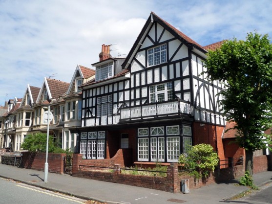 Gloucester Road, Horfield