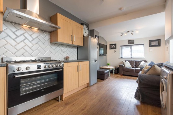 Glenroy Street, Roath