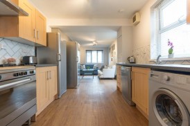 Mackintosh Place, Roath