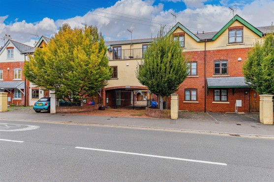 Romilly Crescent, Pontcanna