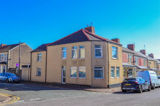 George Street, Barry