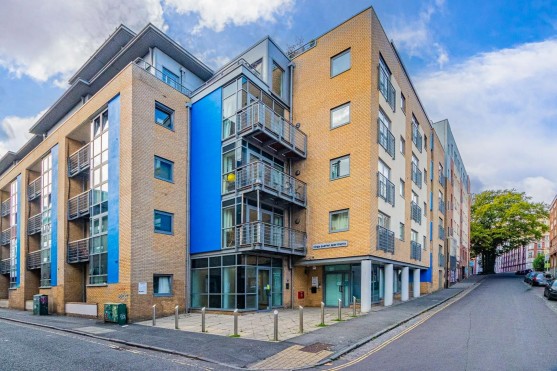 King Square Avenue, Bristol