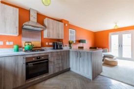 Gwern Gwynfael, Capel Llanilltern, Cardiff