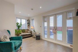 Ffordd Darwin, Barry