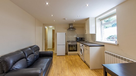 Gordon Road, Cathays