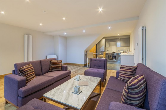 St James Church, Glossop Road, City Centre, Cardiff