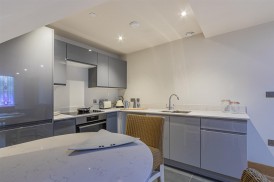 St James Church, Glossop Road, City Centre, Cardiff