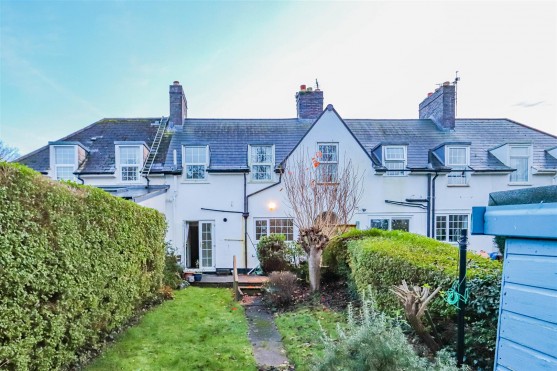 Westward Rise, Barry