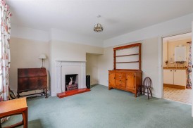 Westward Rise, Barry