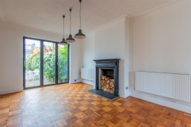 Roath Court Road, Roath