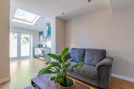 Theobald Road, Canton