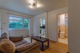 Greenfield Avenue, Pontcanna