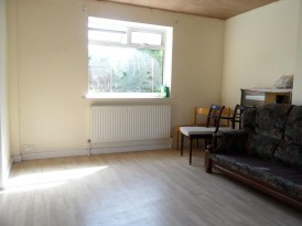 Montreal Avenue, Bristol