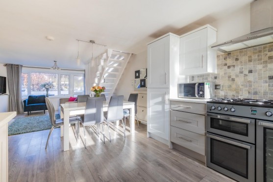 Ash Grove, Llandough