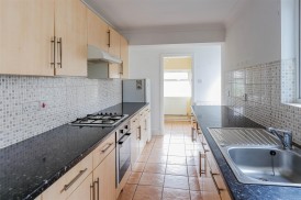 Phyllis Street, Barry