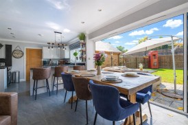 Mountain Road, Caerphilly