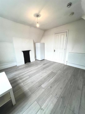 Corporation Road, Grangetown