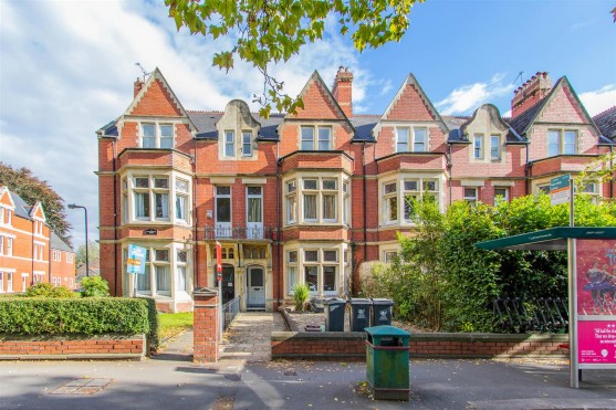 Pen-Y-Lan Road, Penylan