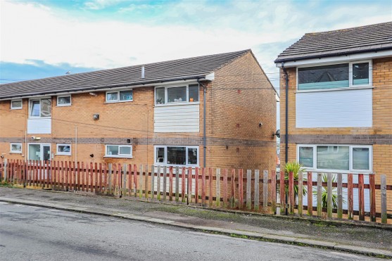 Pontypridd Street, Barry