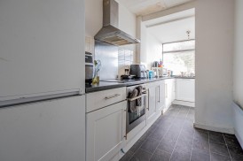 Third Avenue, Bristol