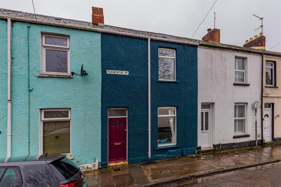 Plasnewydd Road, Roath, Cardiff