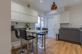 Grosvenor Street, Canton